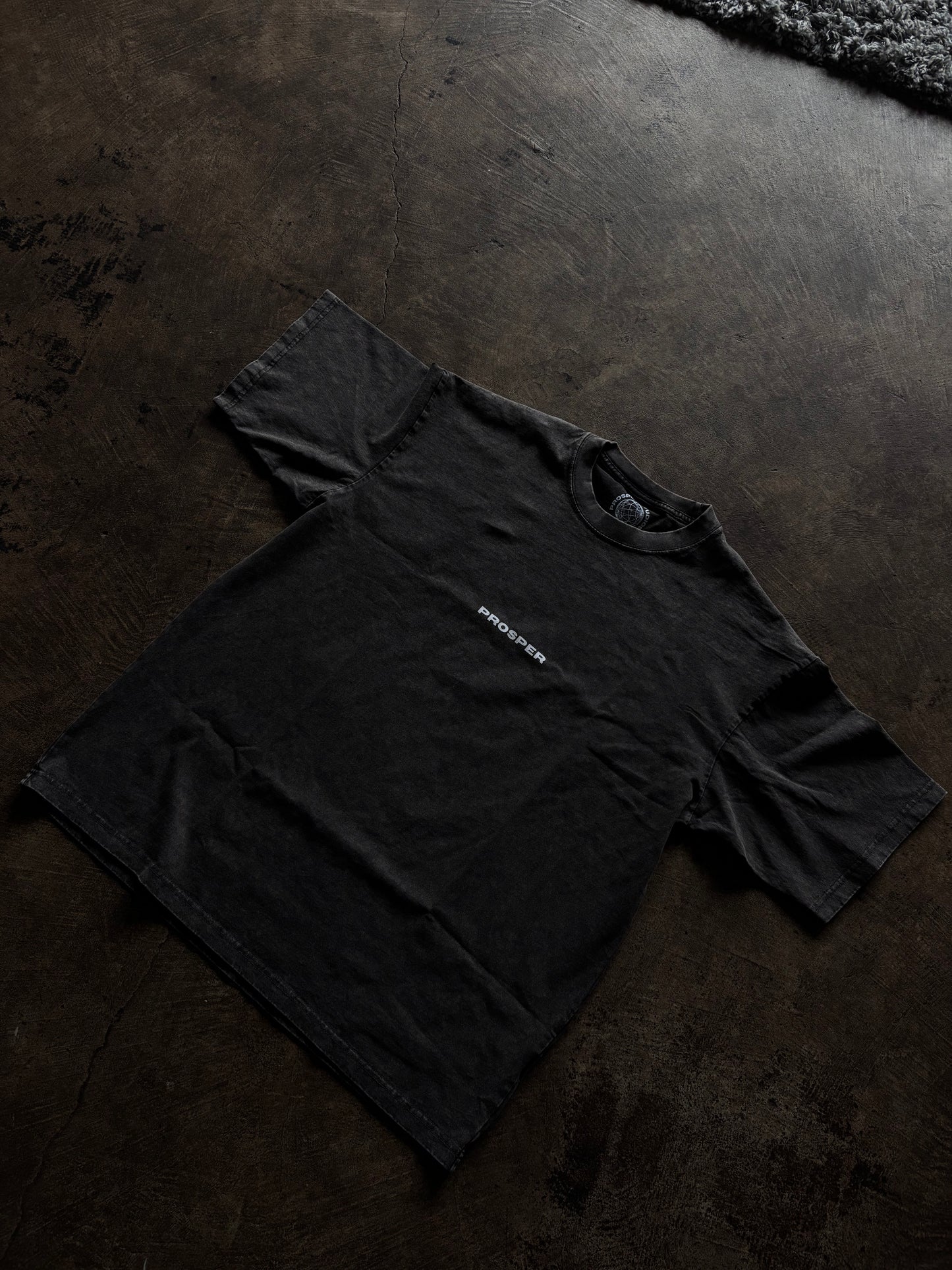 PILOT TEE